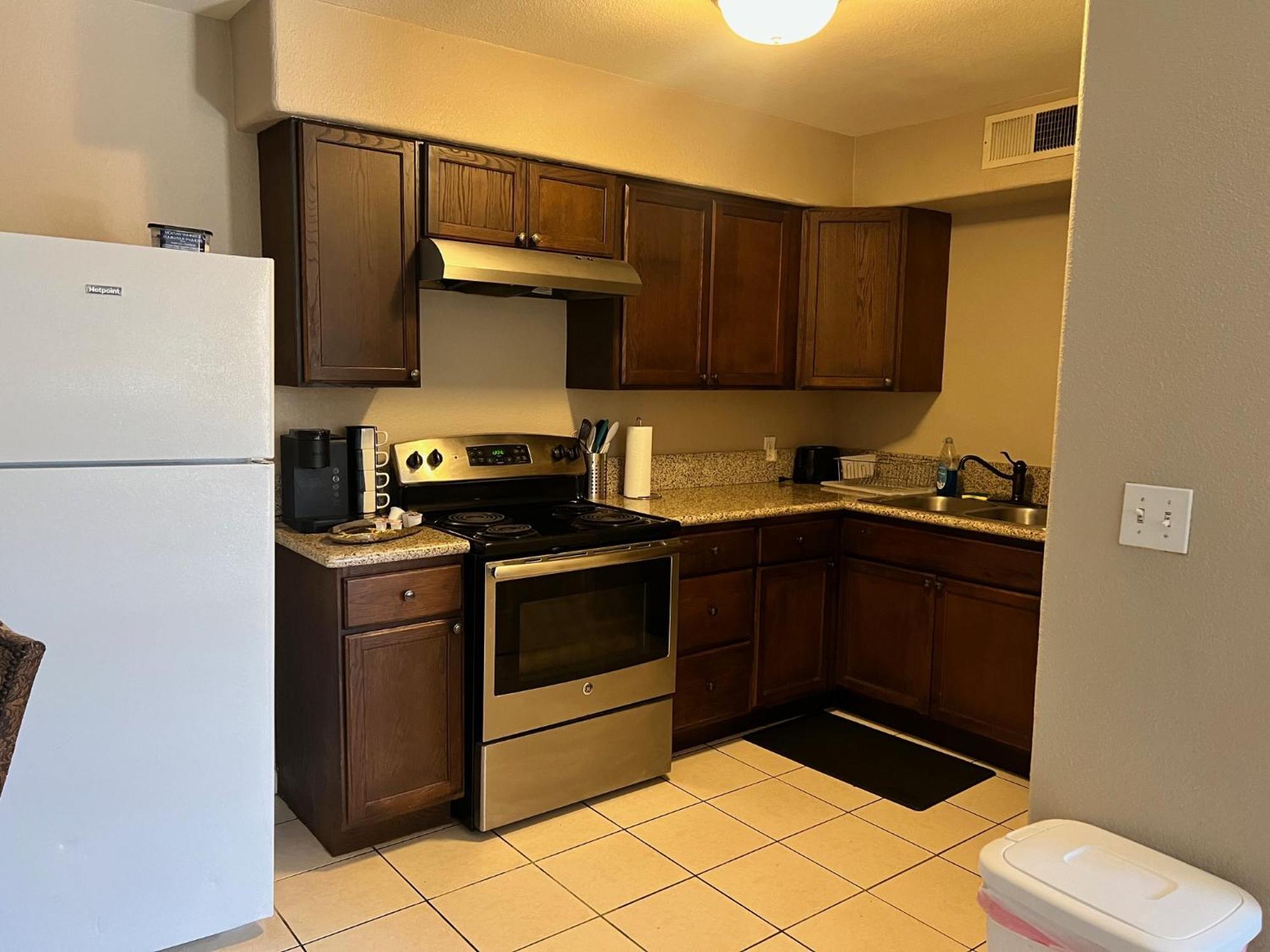 Serene 2Bed 1Bath Condo With Parking Fresno Dış mekan fotoğraf